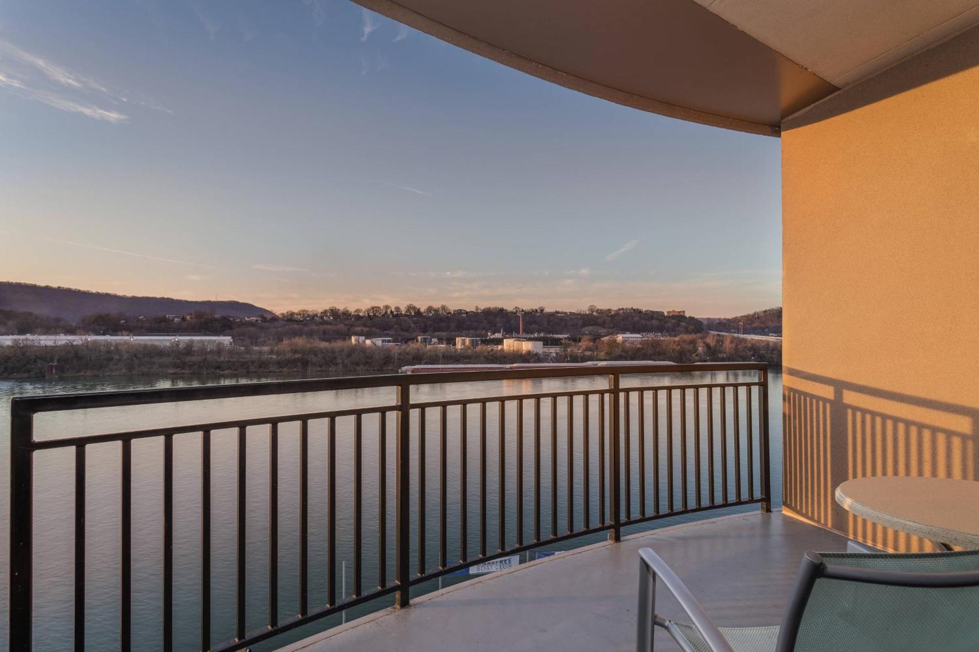 Springhill Suites By Marriott Downtown Chattanooga/Cameron Harbor Εξωτερικό φωτογραφία
